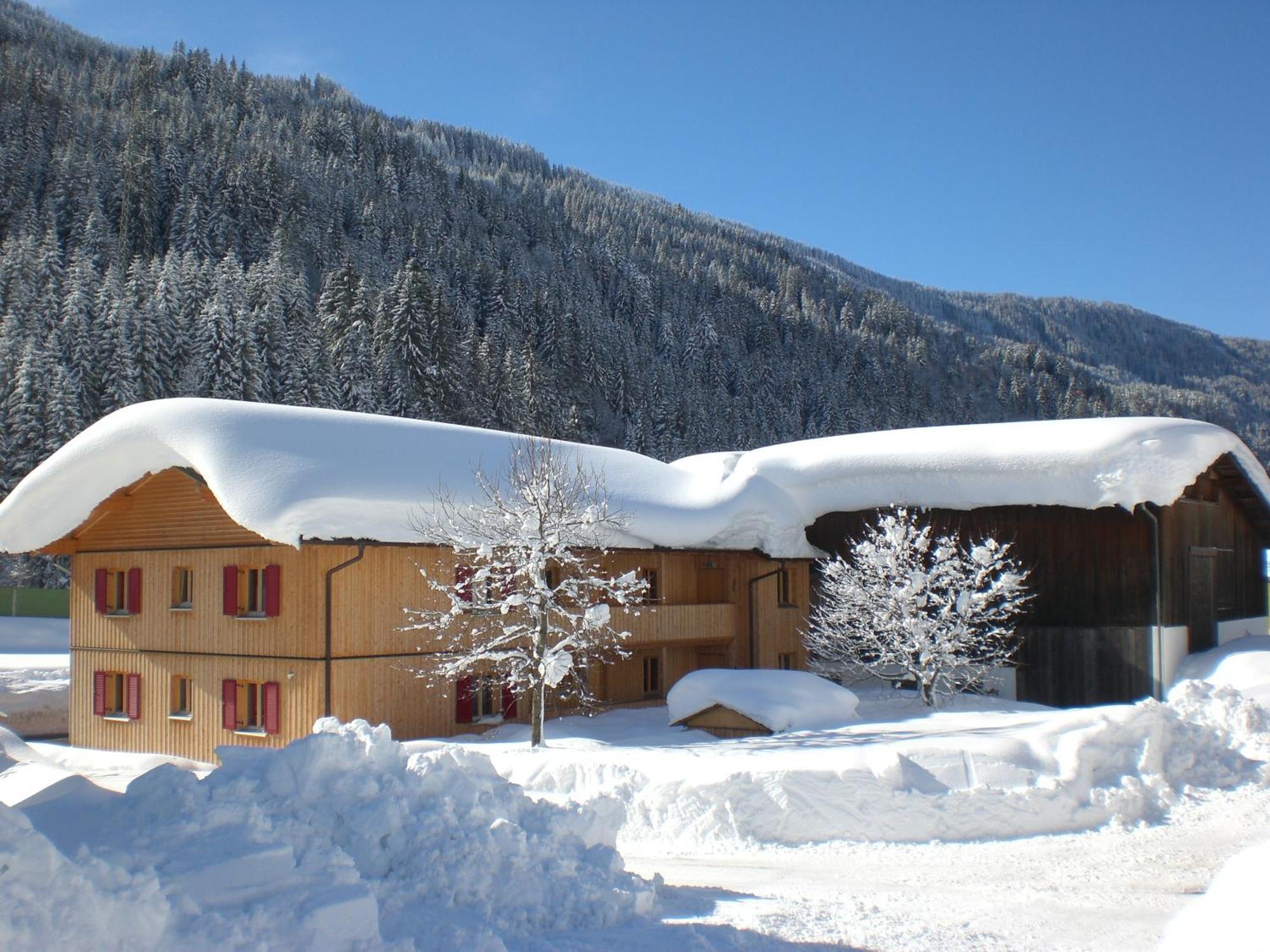 Gaestehaus Zum Baeren Apartment Wald am Arlberg Exterior photo