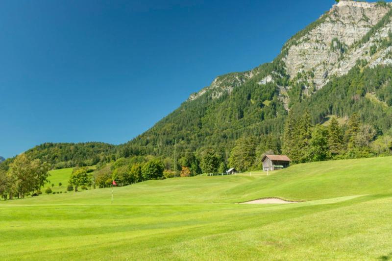 Gaestehaus Zum Baeren Apartment Wald am Arlberg Exterior photo